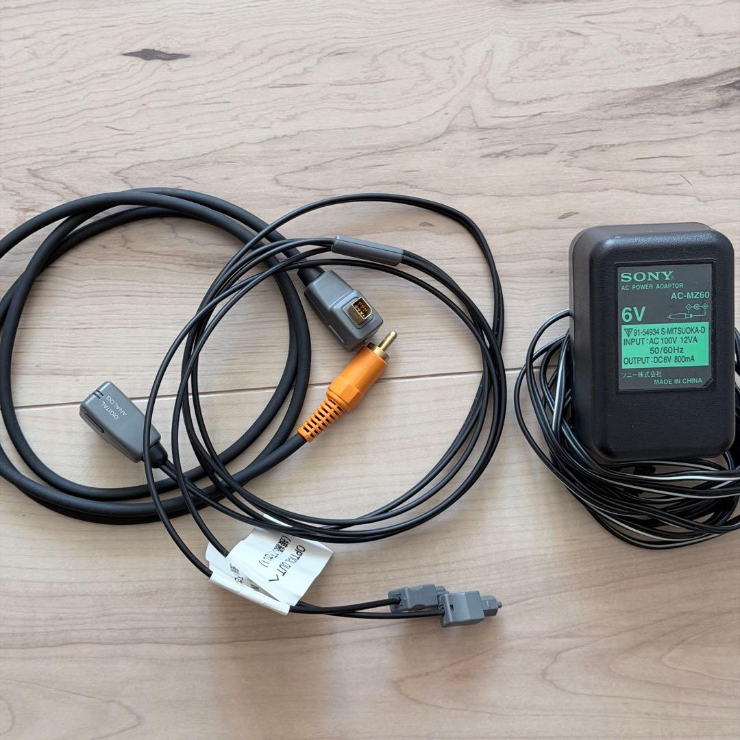 SONY DATウォークマン TCD-D7 ケーブル付 ジャンク品