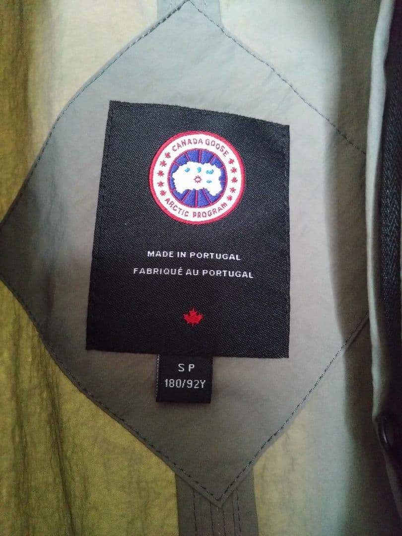 カナダグース オリーブグリーン ジャンパー バートレットボンバー S