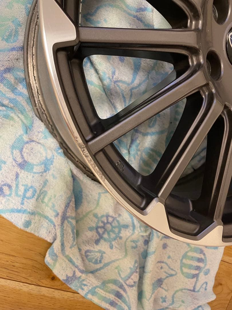 2月末で売り止め　②VMGレヴォーグ　純正ホイール 4本 18インチ 7.5J