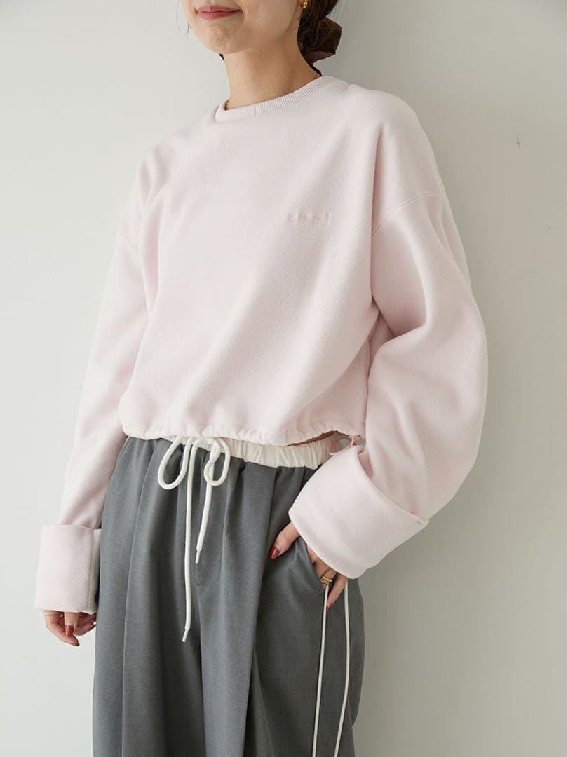 週末限定価格 完売商品【新品タグ付き】emmi エミ 起毛カットプルオーバー