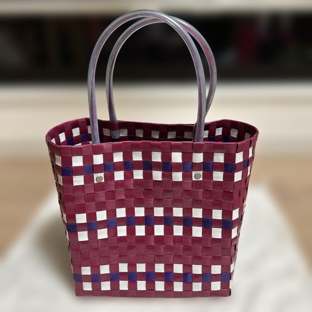 MARNI のかごバッグ