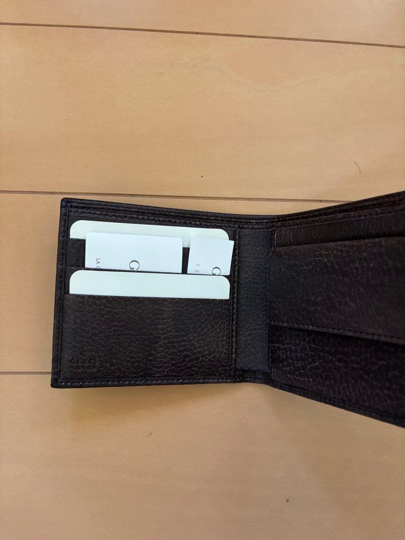 Gucci 二つ折り財布 ダークブラウン