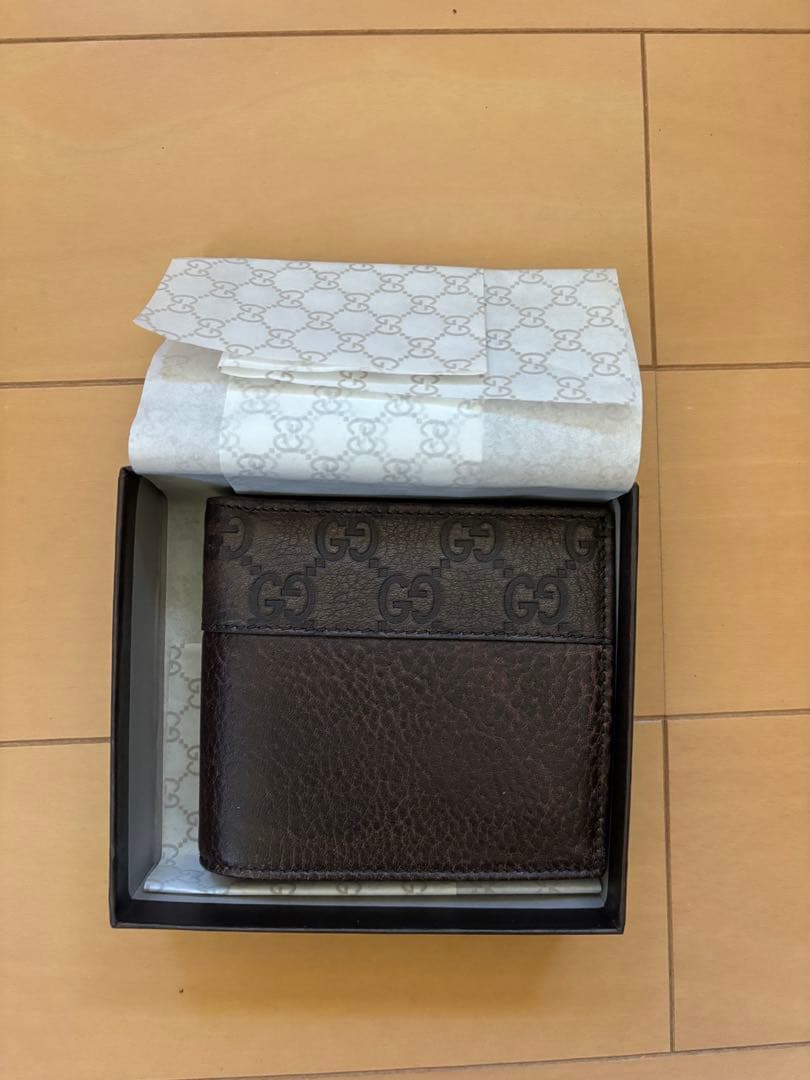 Gucci 二つ折り財布 ダークブラウン