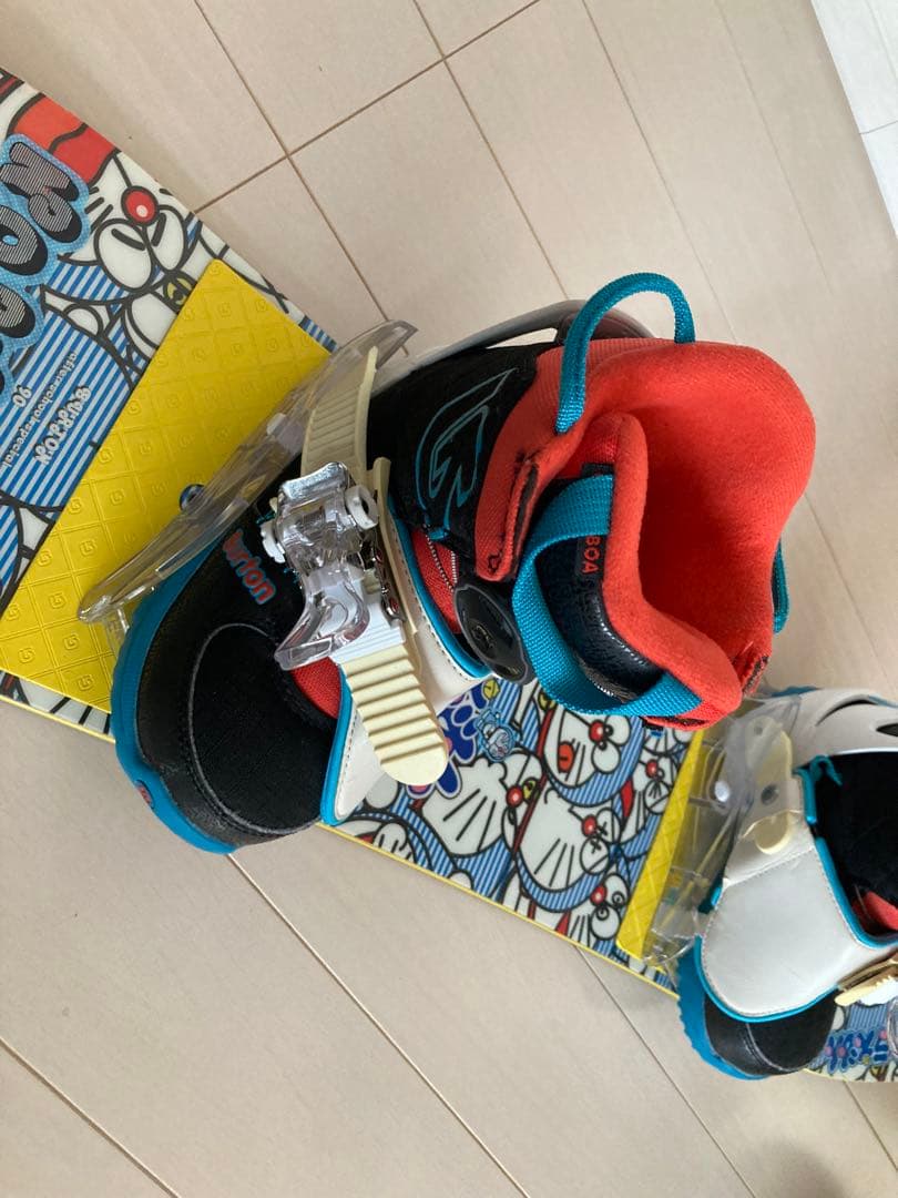 BURTON ドラえもんデザイン スノーボード 80cm