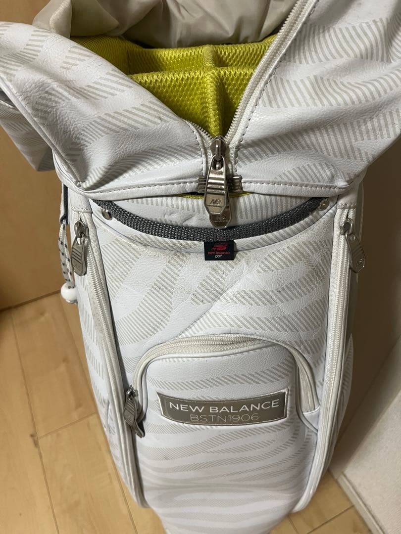 new balance ゴルフバッグ・キャディバッグ