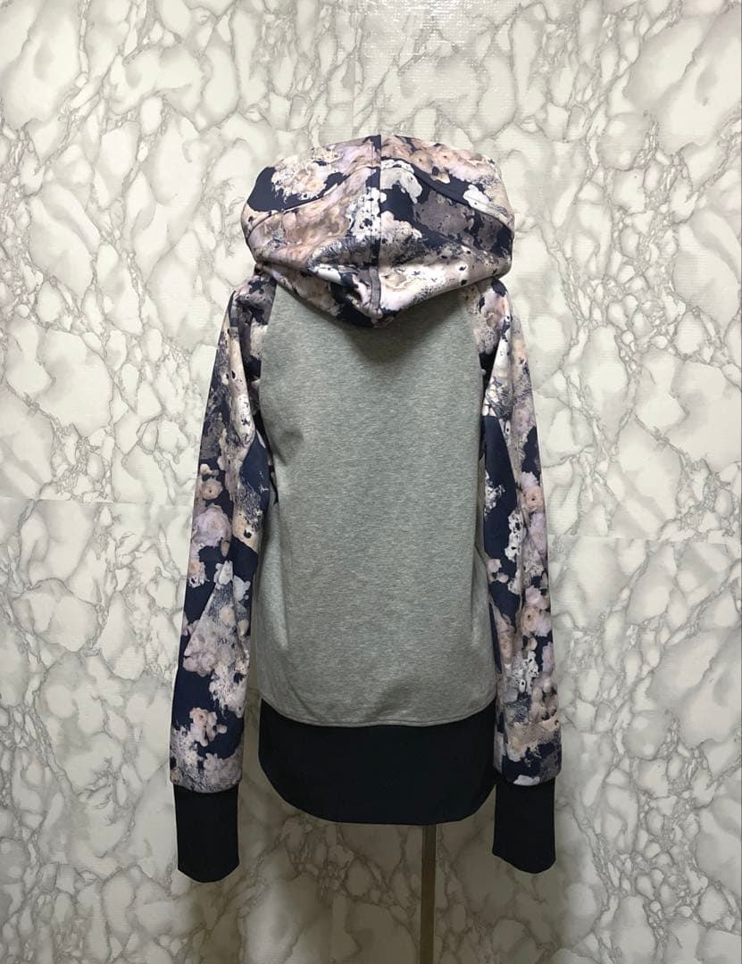 BALMUNG バルムング ハイネックパーカー