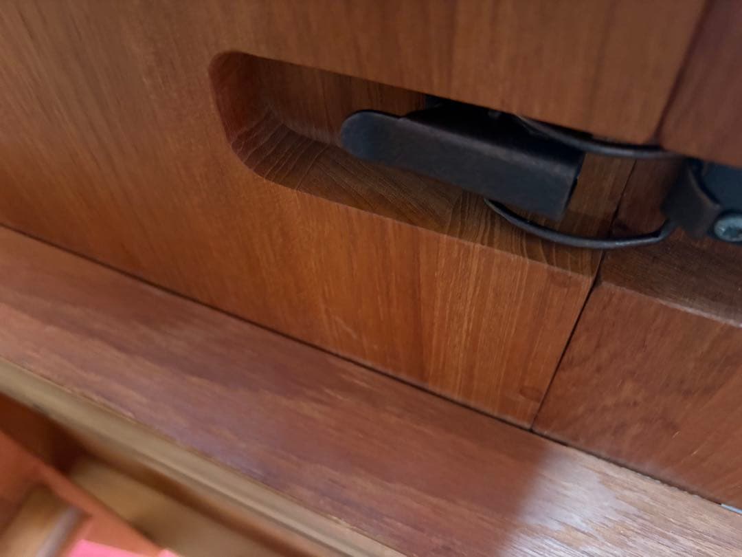 楕円形木製テーブル 伸縮機能付き