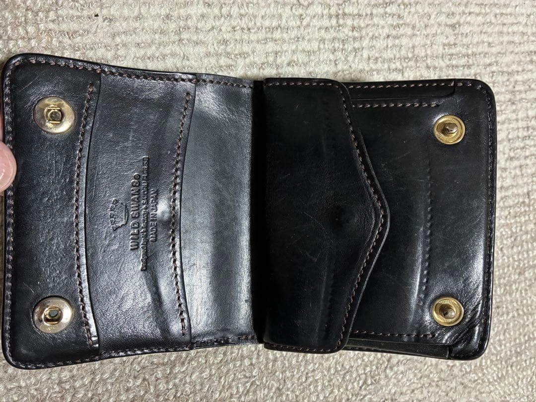 ワイルドスワンズ　財布