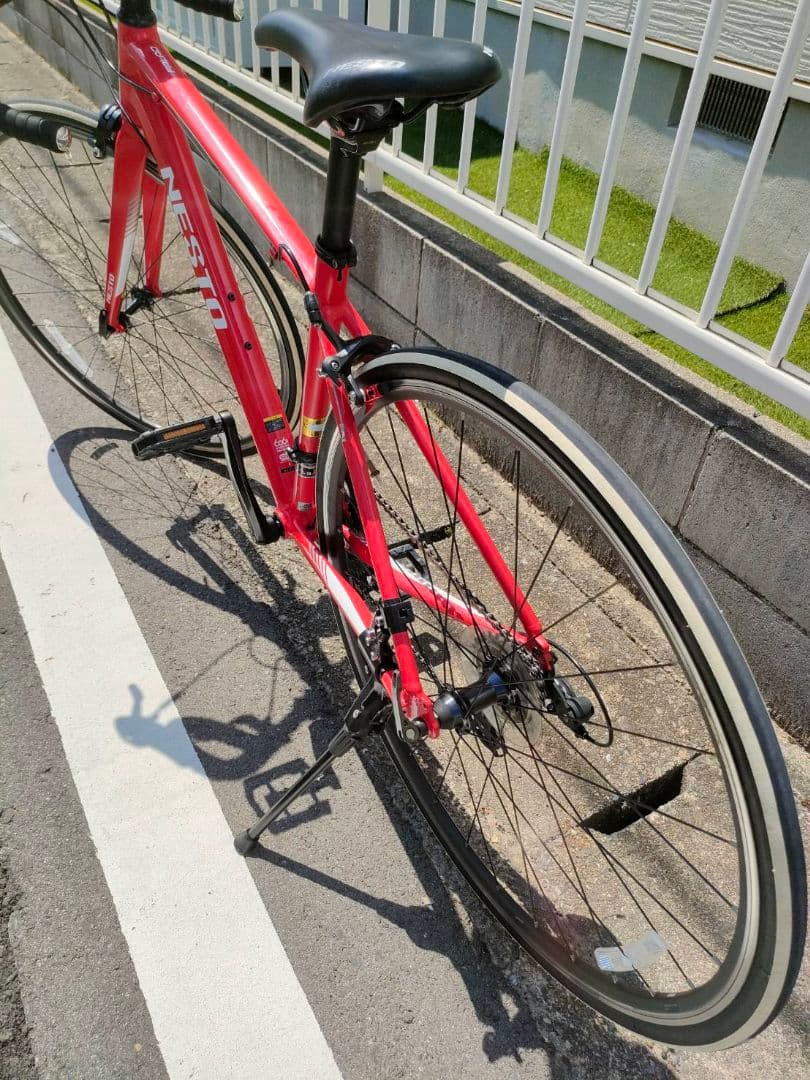 NESTO FALAD　赤　430　2022年11月購入