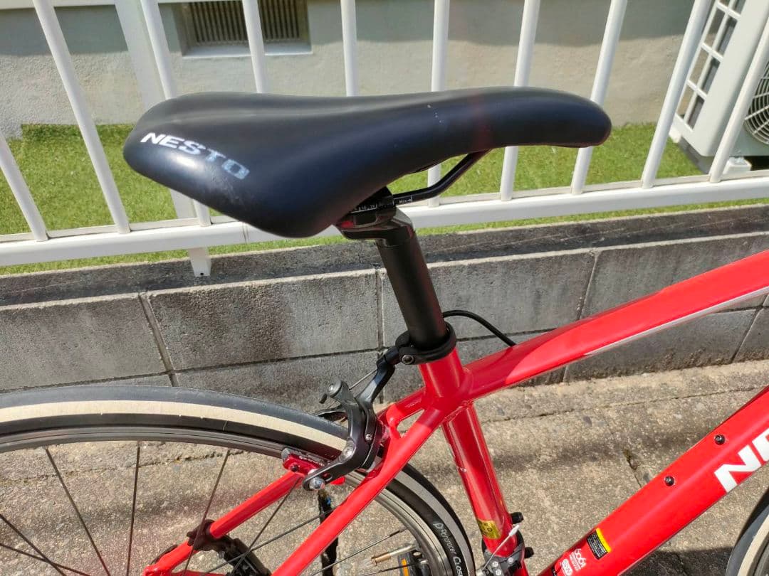 NESTO FALAD　赤　430　2022年11月購入