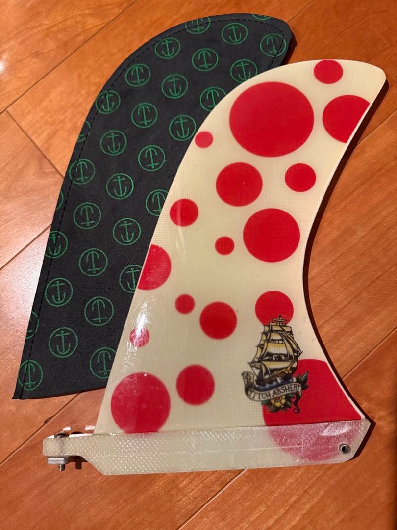 専用❣️ミッチーアブッシャー　キャプテンフィン　ロング　フィン　 ロックネジ付き