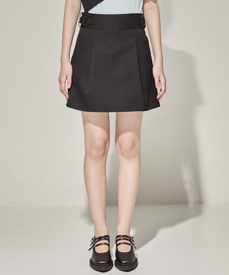 THE RERACS ショートパンツ