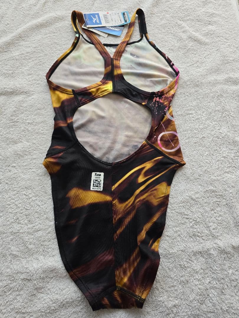 ミズノ　マイティライン　競泳水着　ハイレグ