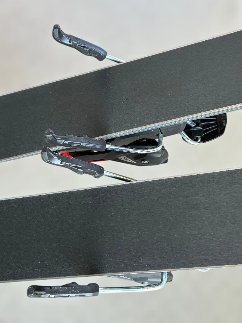 スキー 2025 ATOMIC REDSTER XI + M 10 GW 156cm