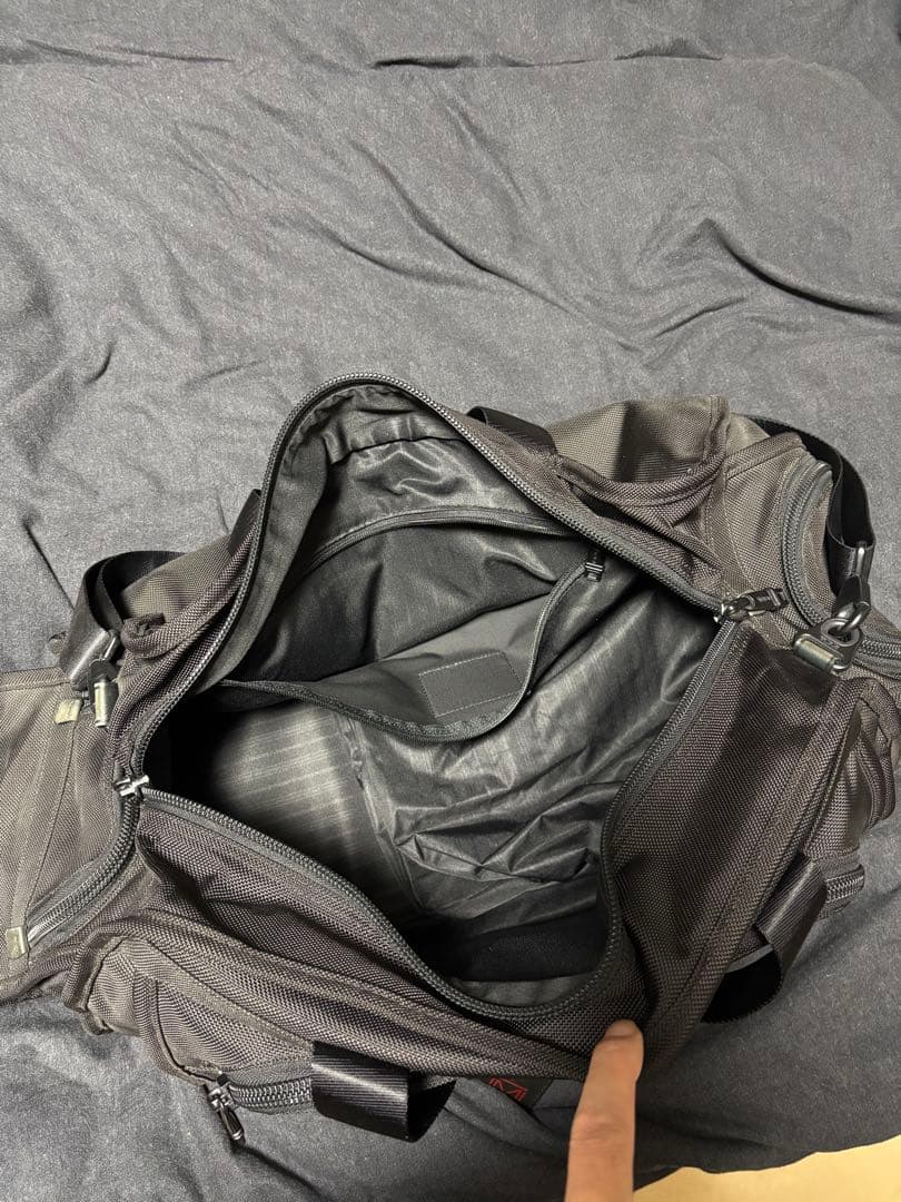 TUMIトゥミ ボストンバック ブラック22150DH