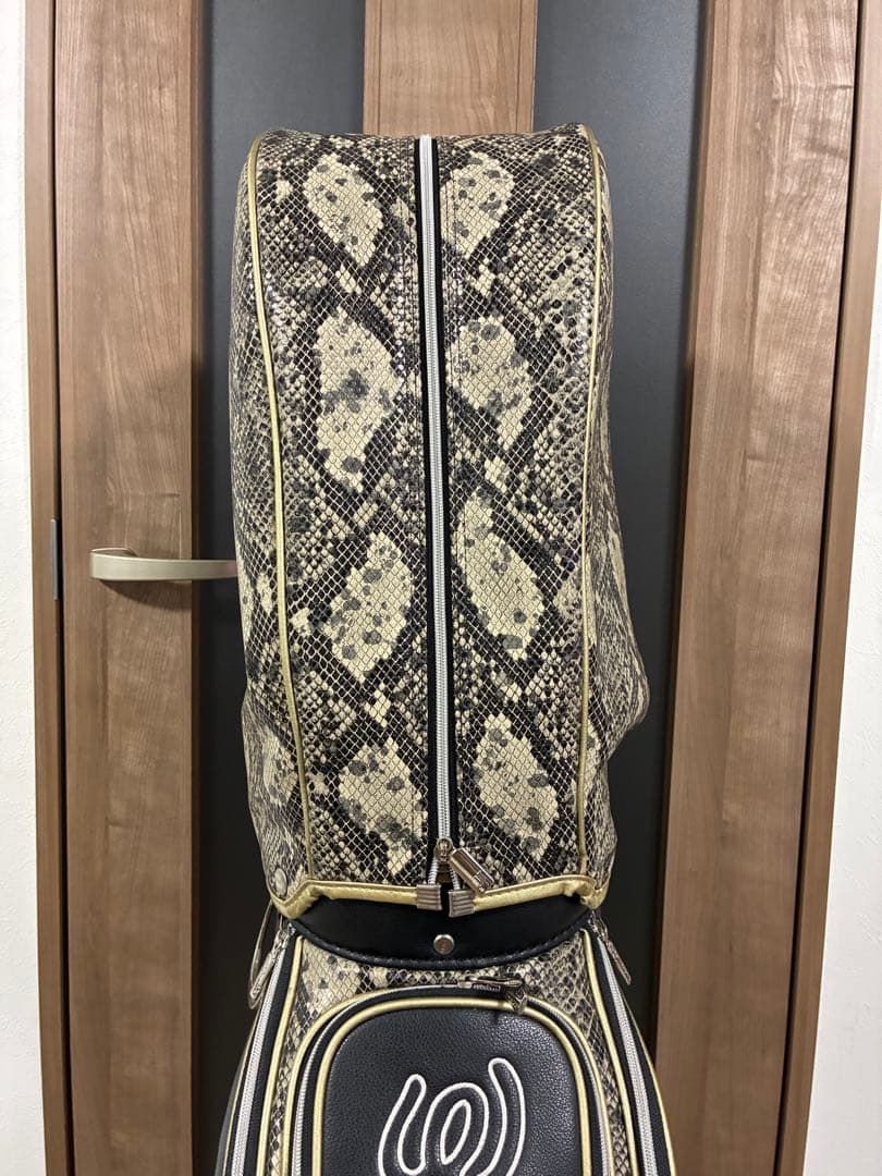 M.U.SPORT ヘビ柄 キャディバッグ