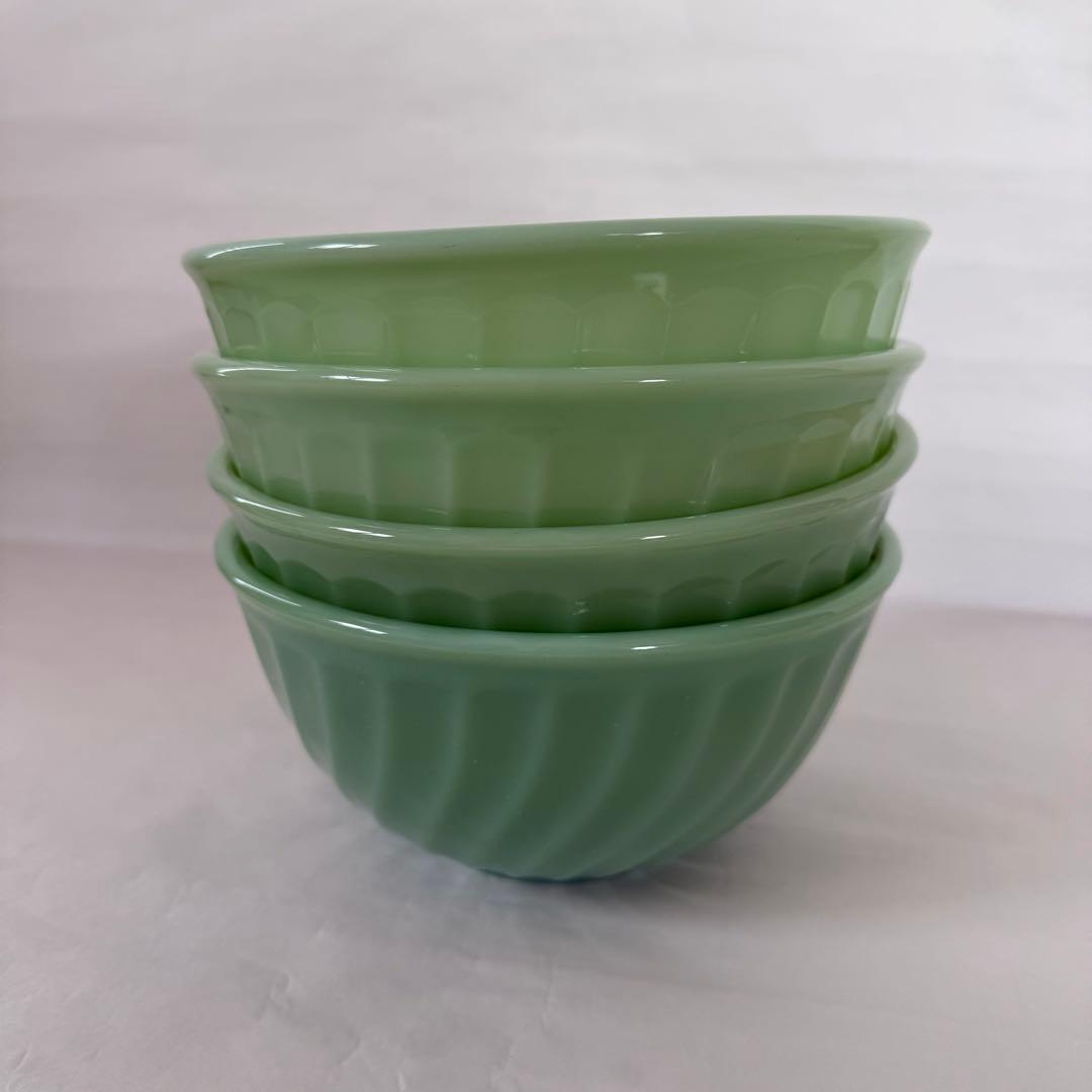 FireKingジェダイ スワール ミキシングボウル 4個セット