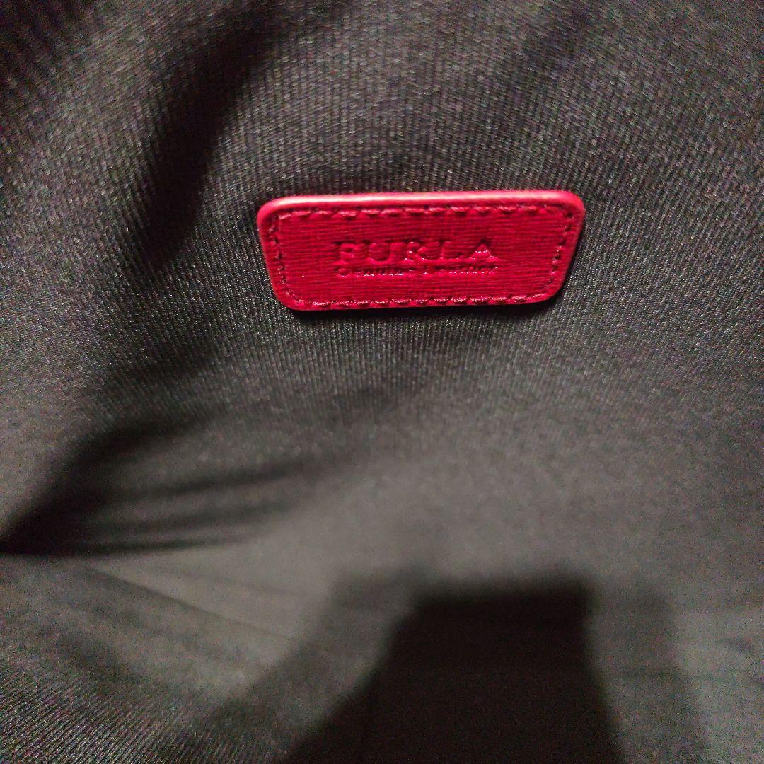 FURLA レッド クラッチバッグ 保存袋付き