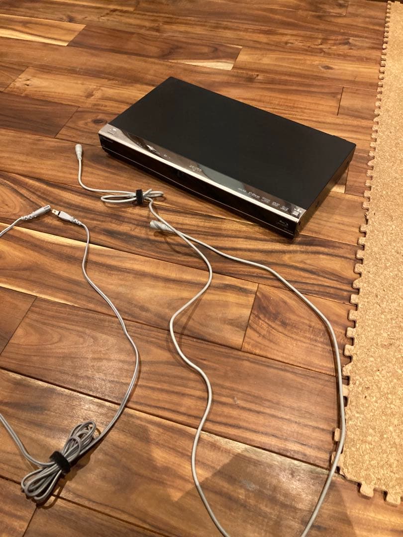 SHARP シャープ　ブルーレイレコーダー HDD 2TB 2チューナー