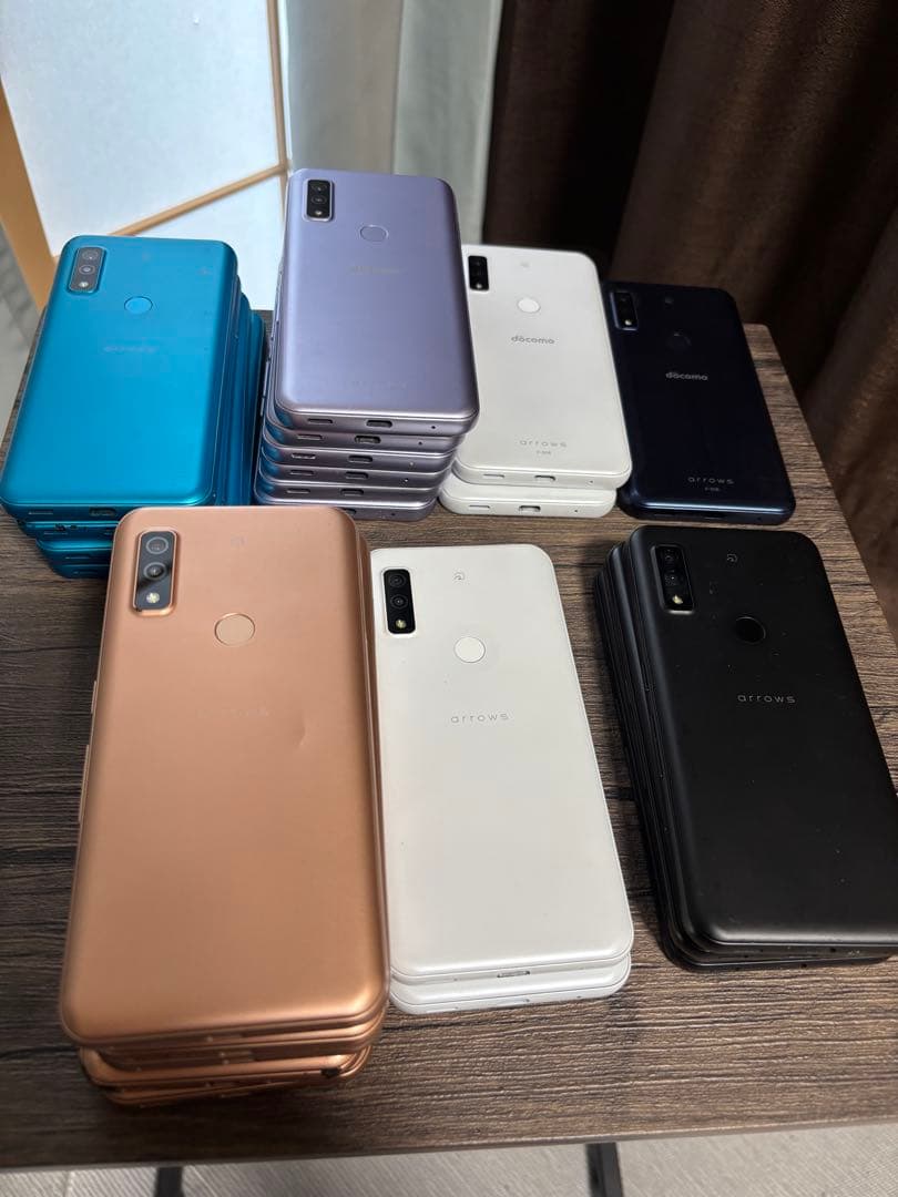 arrowsWE　スマートフォン本体 24台セット