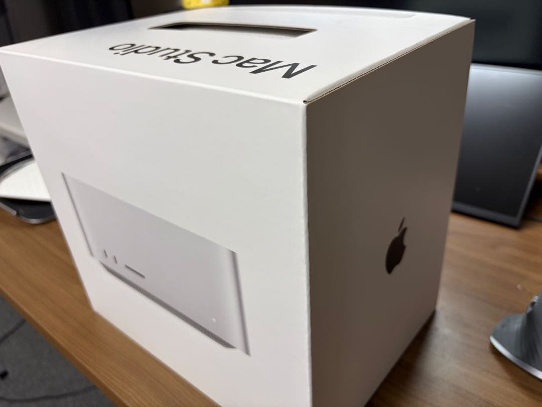 Mac Studio 本体 M1 Max 64GB/1TB GPU32コア