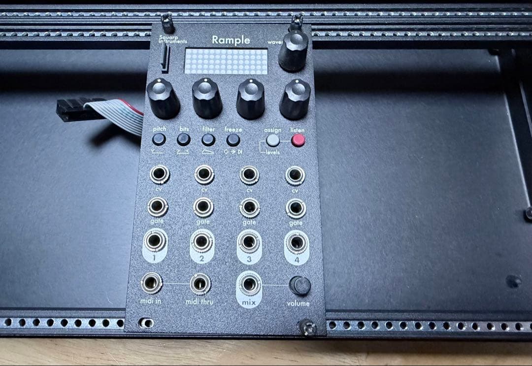 Squarp Rample サンプラー・モジュラーシンセサイザー