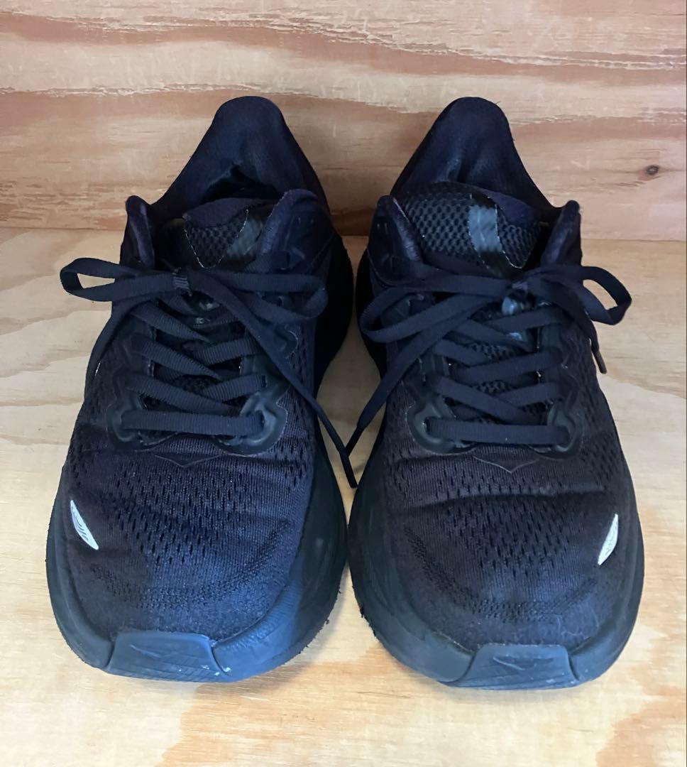 ホカオネオネ　ボンダイ9 23センチ