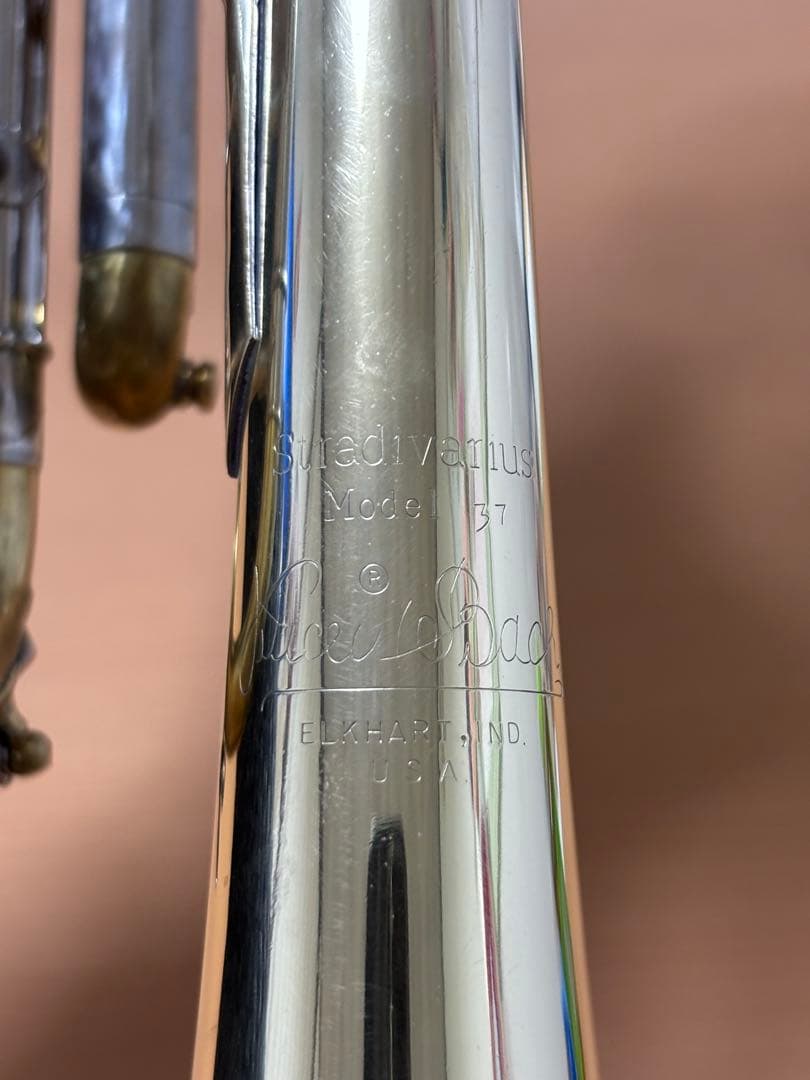 ヴィンテージBach トランペット本体 シリアル12万番代　状態良好