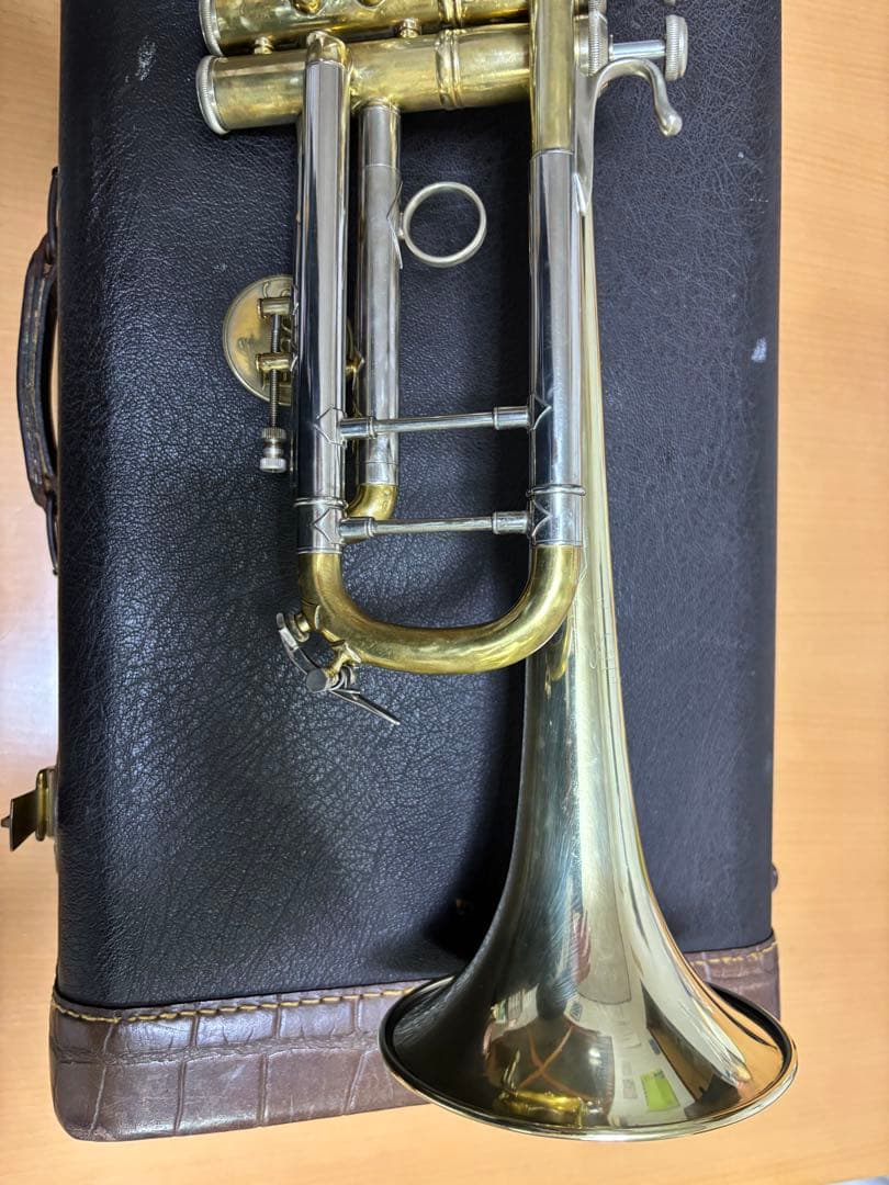 ヴィンテージBach トランペット本体 シリアル12万番代　状態良好