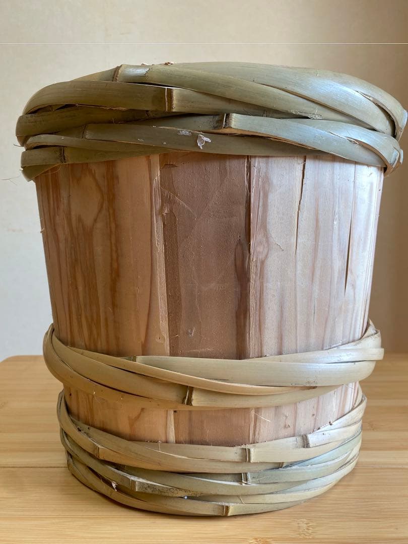 樽酒の一斗樽（18リットル）　　空樽