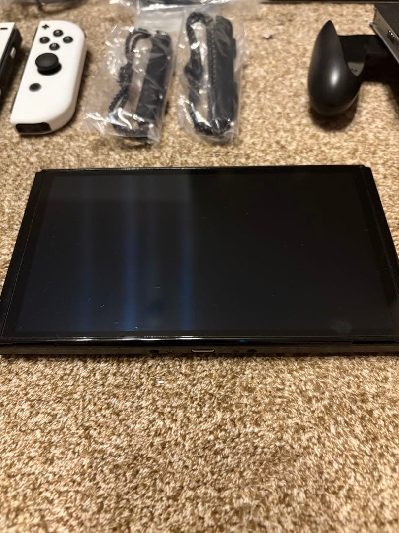 Nintendo Switch 有機ELモデル + ゲーム3本セット