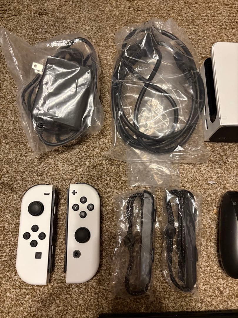 Nintendo Switch 有機ELモデル + ゲーム3本セット