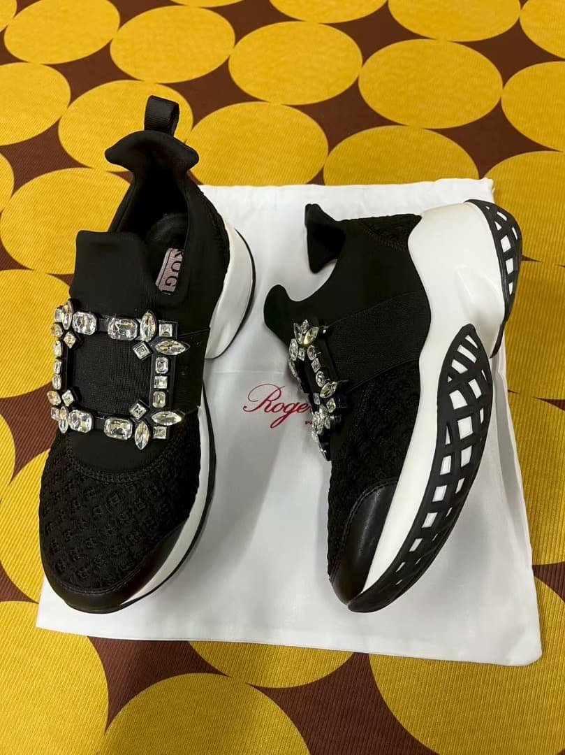 ROGER VIVIER ヴィヴラン スニーカー 38 ブラック