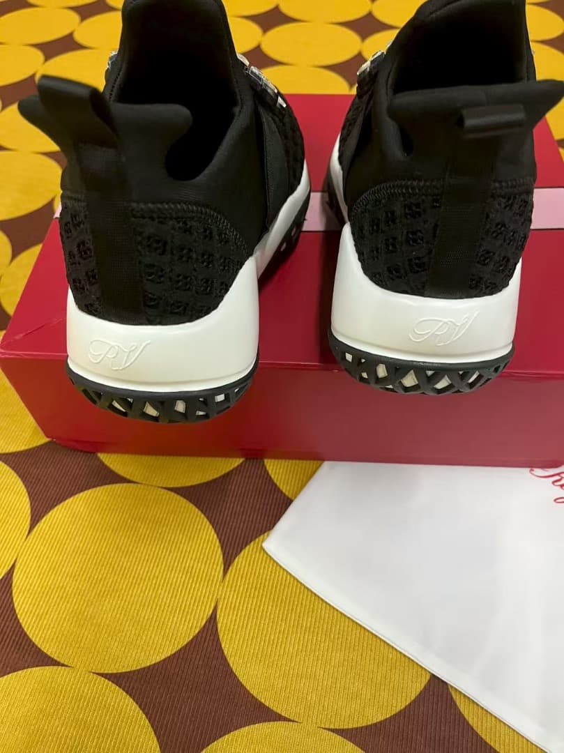 ROGER VIVIER ヴィヴラン スニーカー 38 ブラック