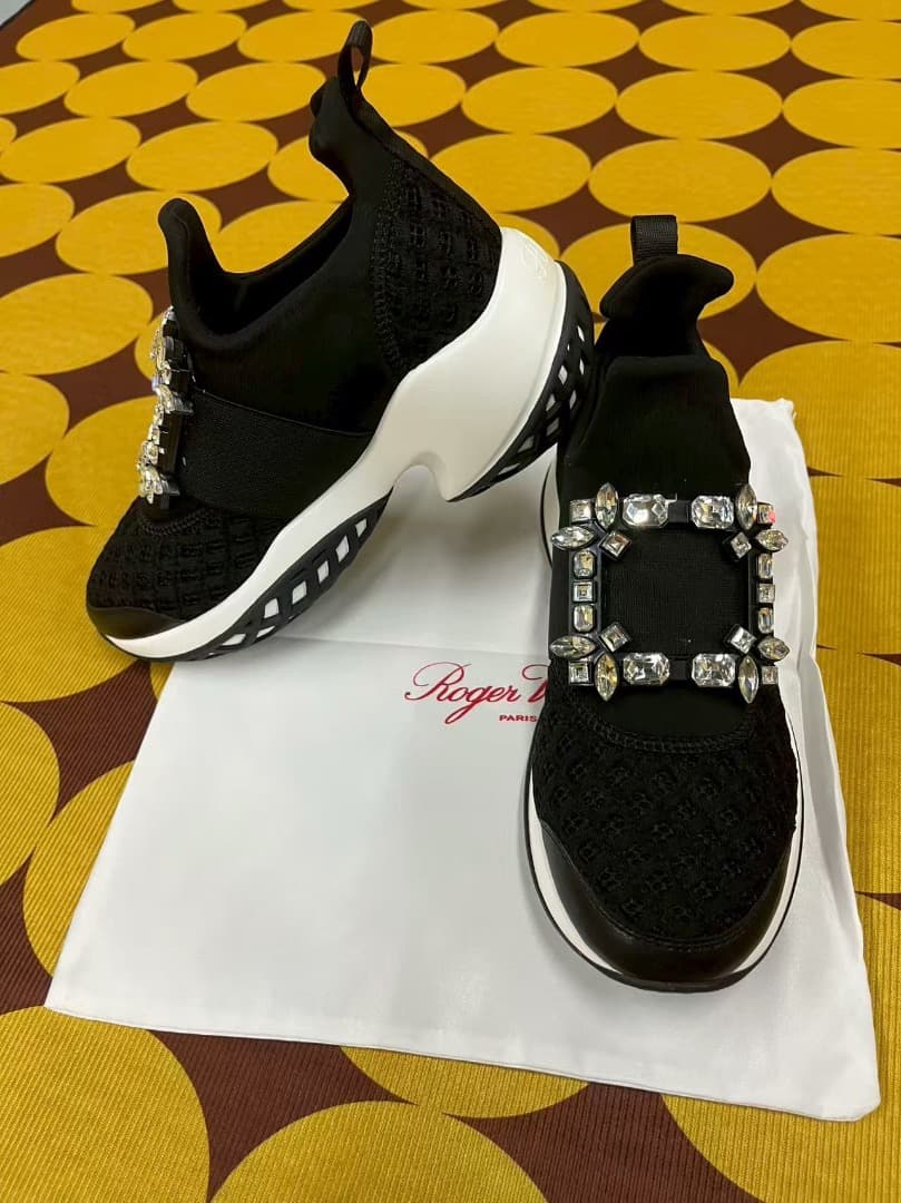 ROGER VIVIER ヴィヴラン スニーカー 38 ブラック