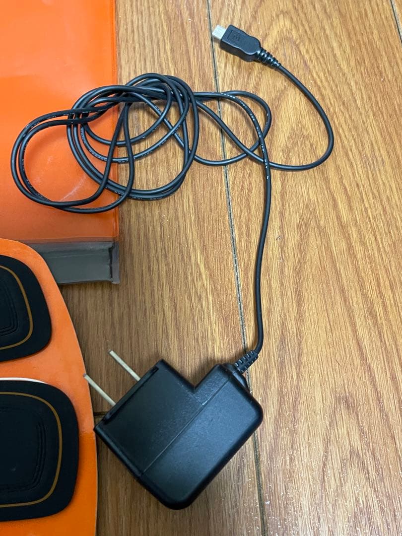 シックスパック　8000円