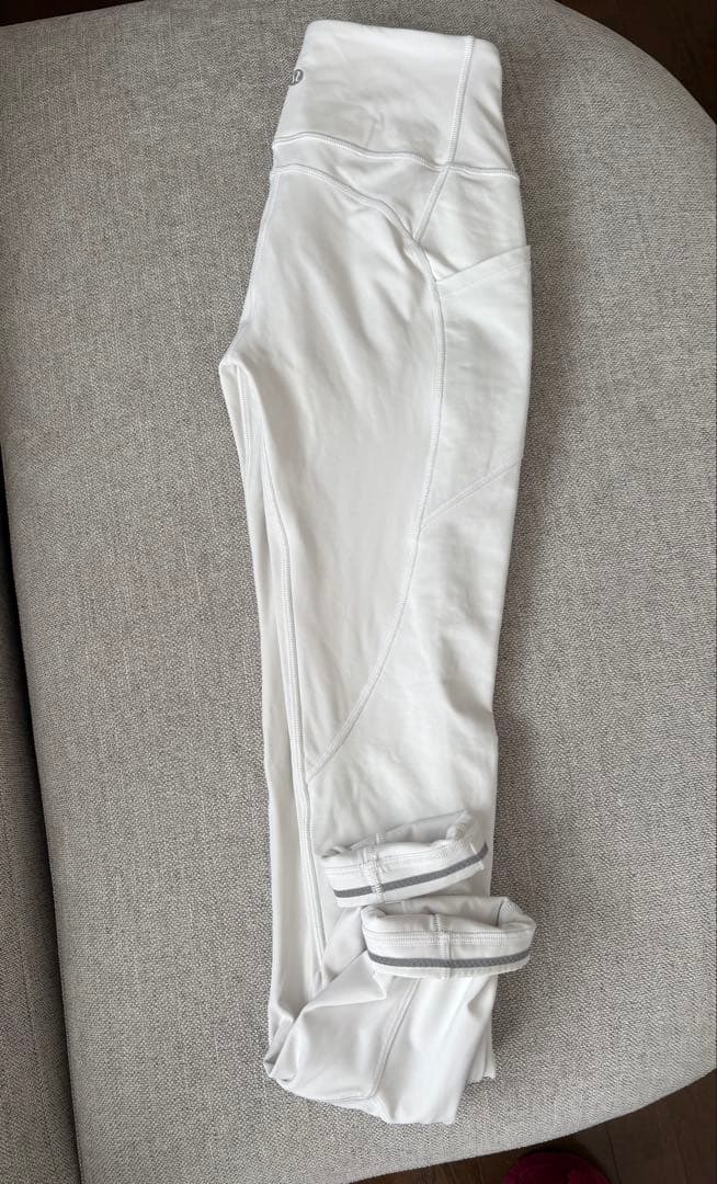 Lululemon ホワイトハイライズレギンス