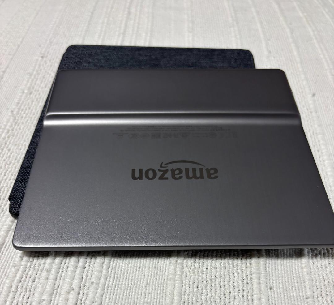 【お茶様】Kindle Oasis 第10世代 8GB 広告なし 純正カバー付き