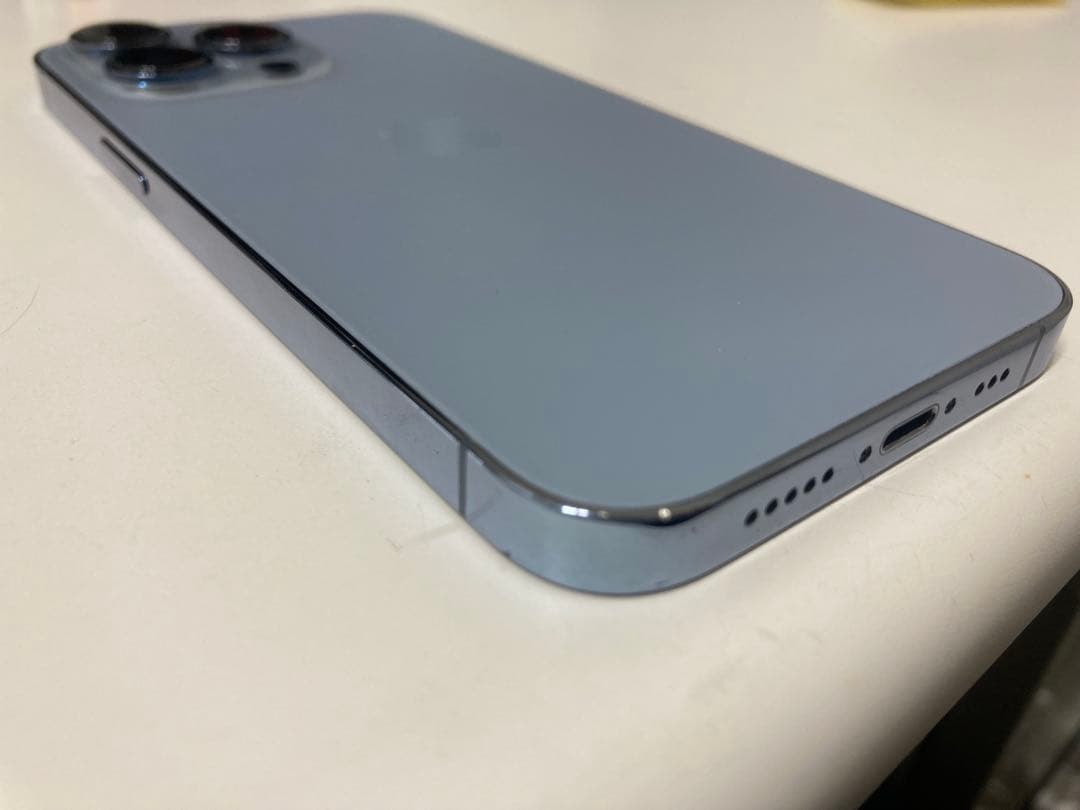 iPhone 13pro 256GB ブルー　美品　K1999