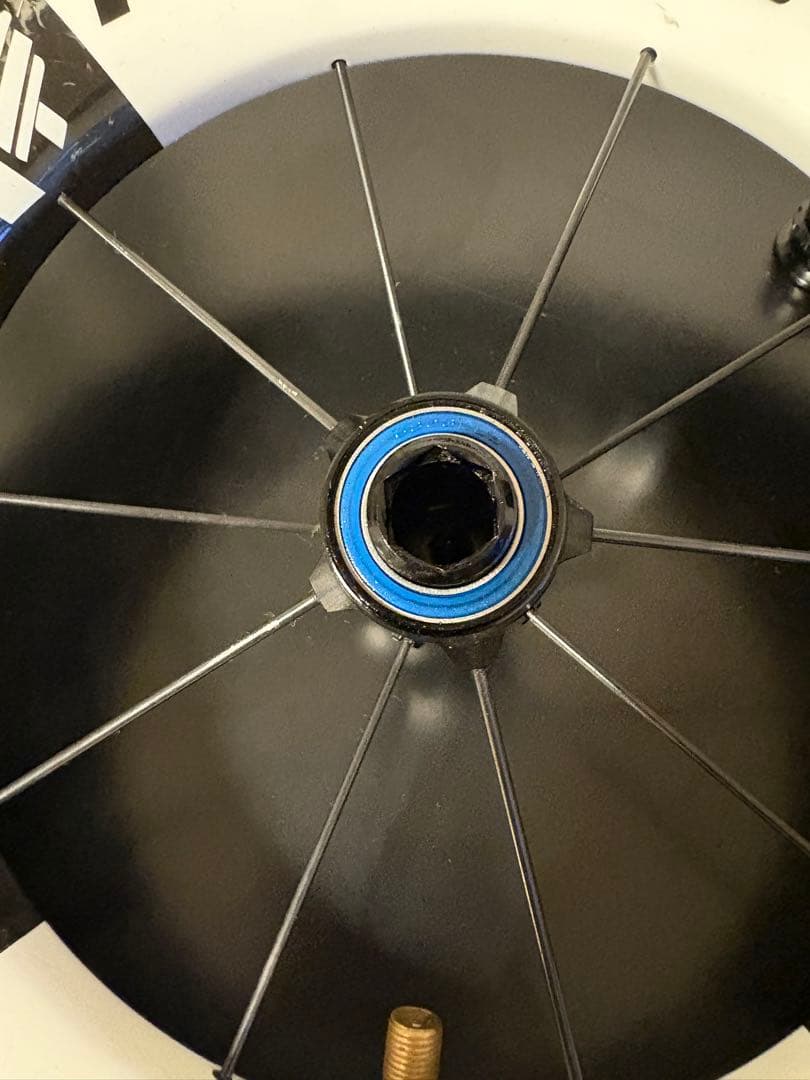 ROCKFISH FT-25 PRO カーボンホイール タイヤ+ チューブ付き