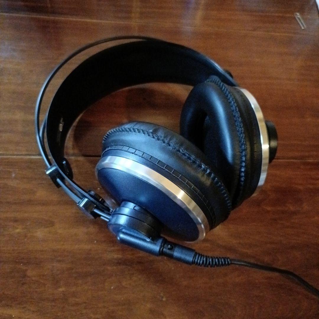 AKG K271 MK2 密閉型モニターヘッドホン