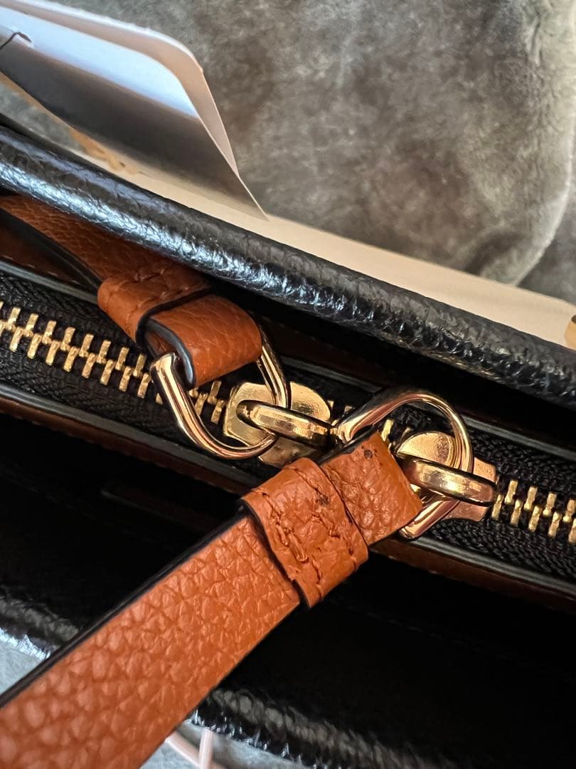 MARC JACOBS トートバッグ 黒/白/茶 値下げ