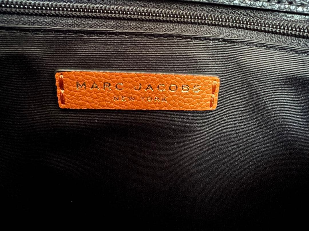 MARC JACOBS トートバッグ 黒/白/茶 値下げ