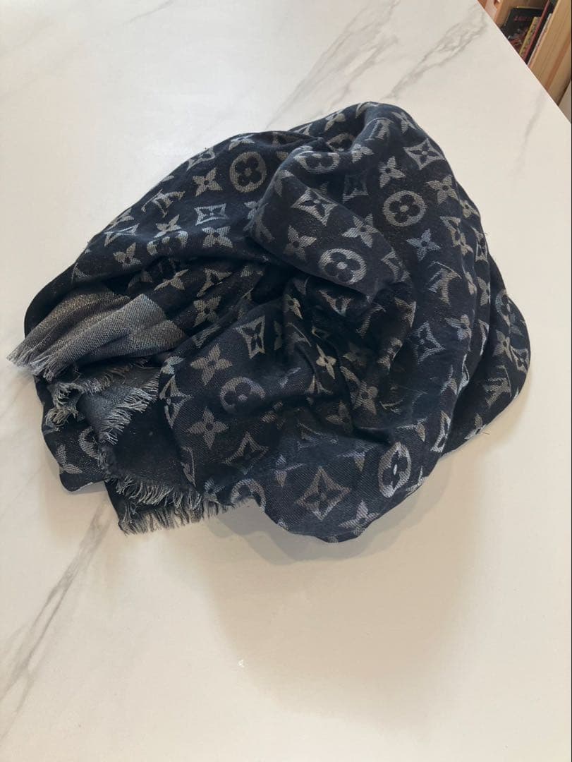 【美品】ルイヴィトン　ショール　モノグラムブラック　大判ストール