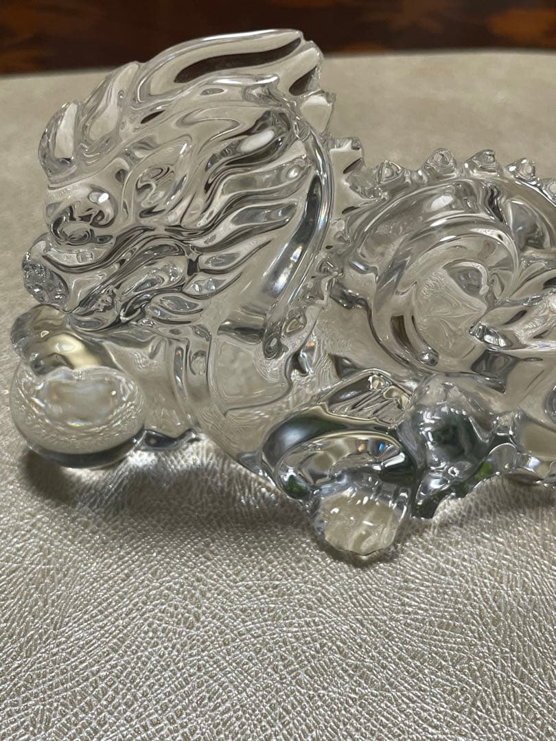 バカラ ドラゴン置物