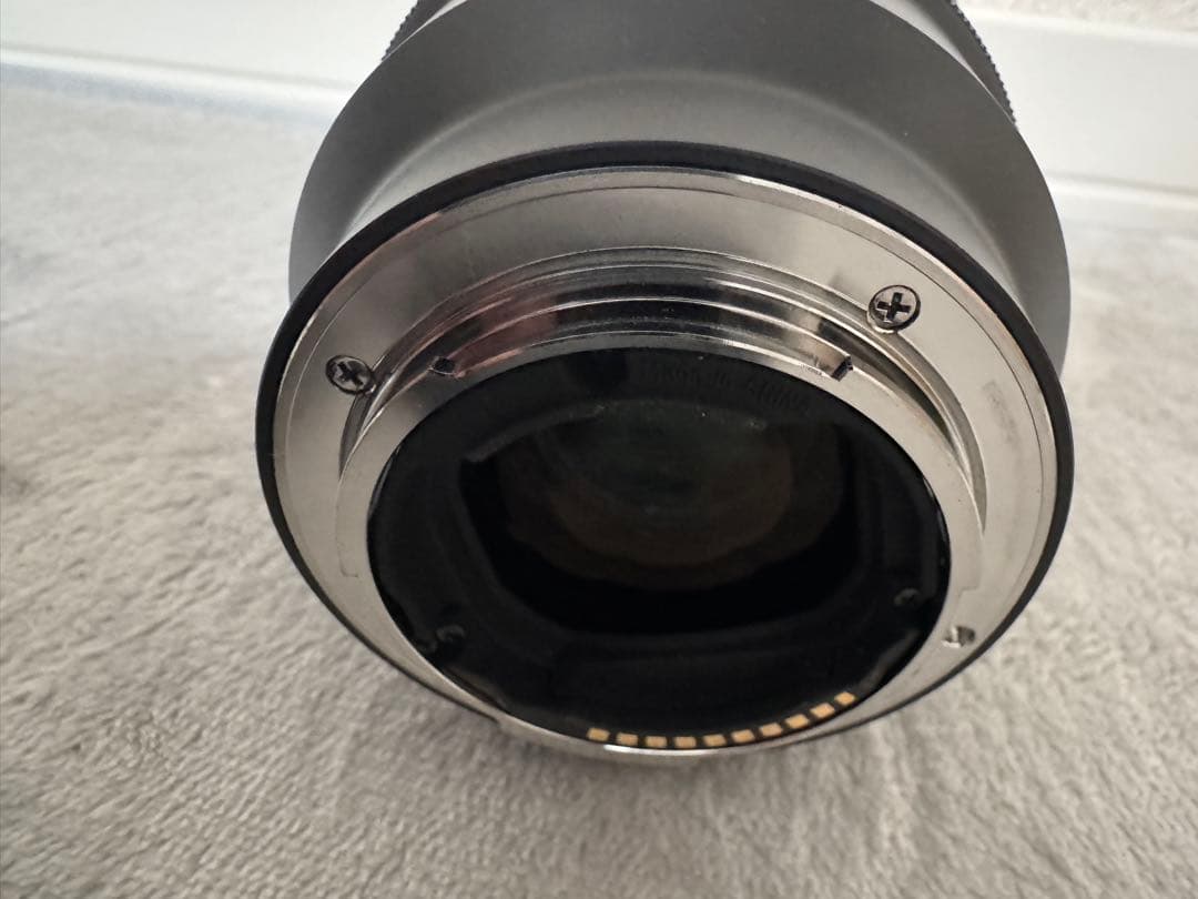 Sony FE 1.8/85 単焦点レンズ