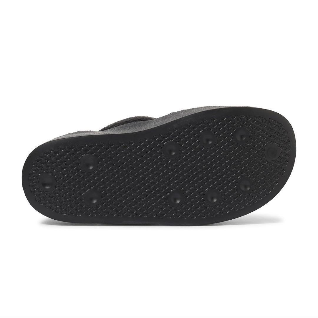 新品未使用 adidas パフィレッタ 25.5cm ブラック 黒 モコモコ