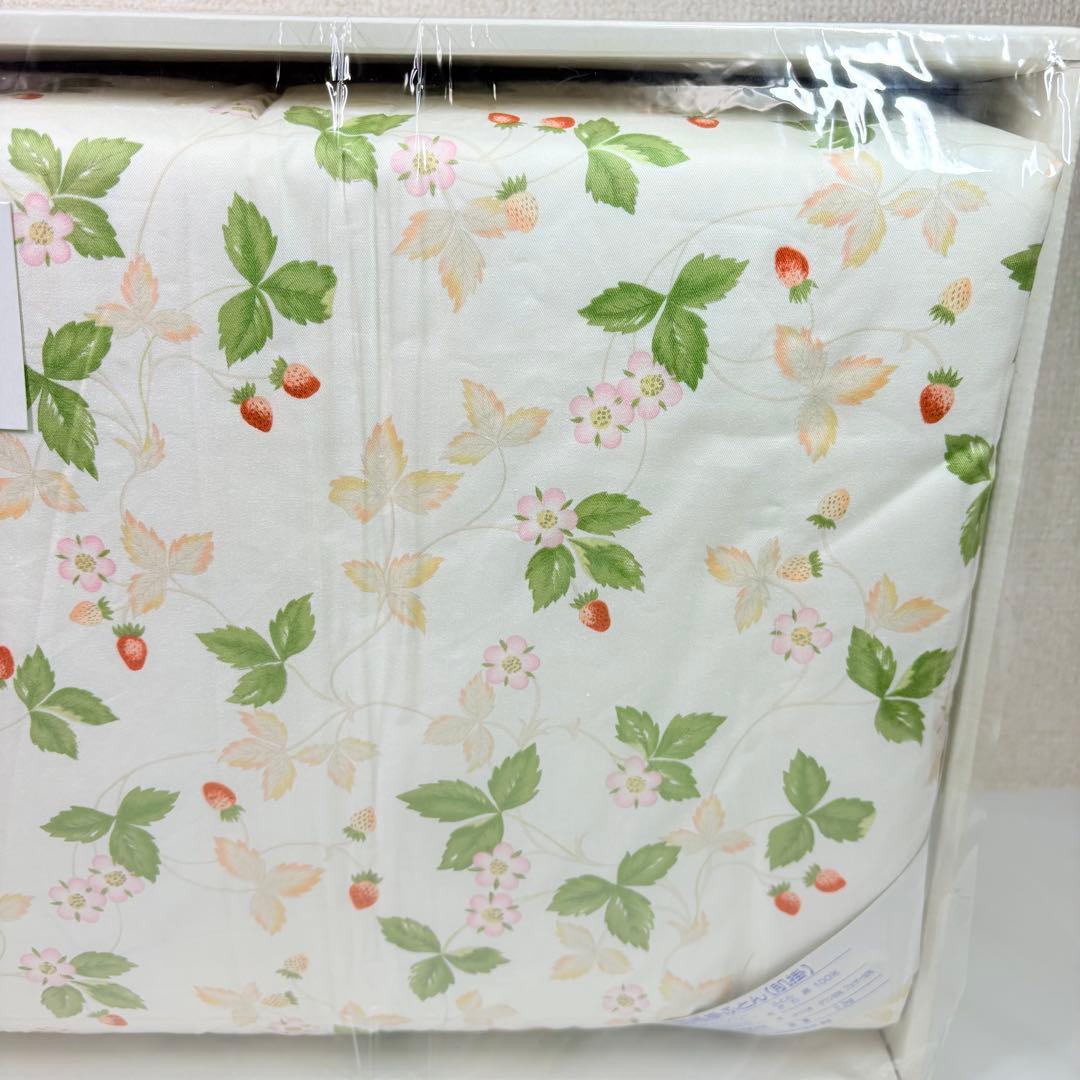  ウェッジウッド　羽毛肌掛け布団　ワイルドストロベリー