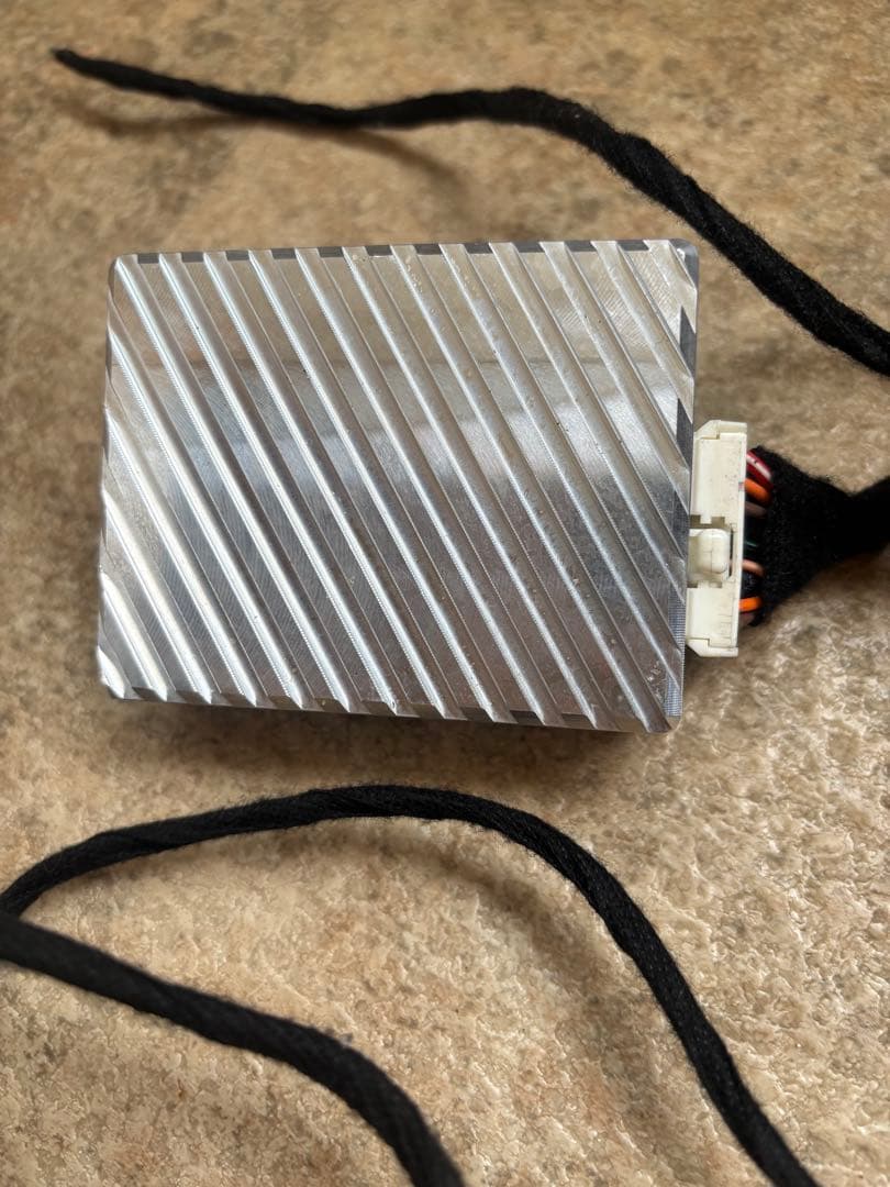 コードファントムEX マフラースピーカー