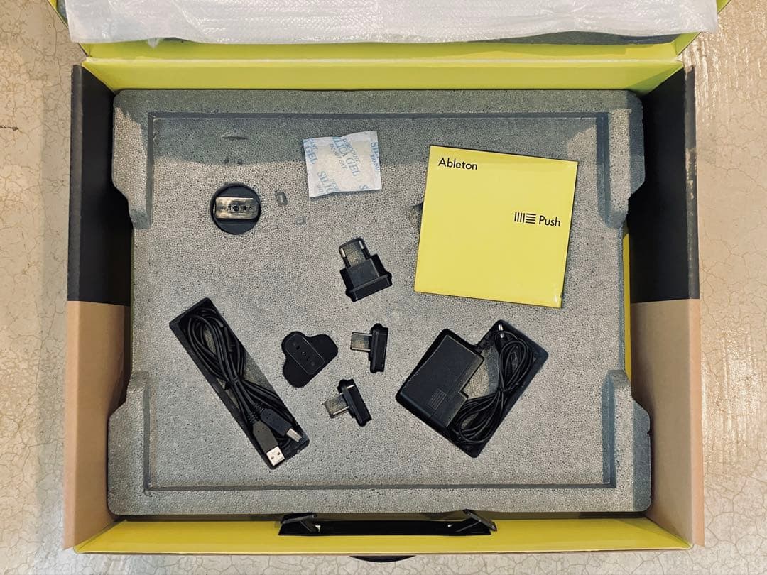 Ableton Push 2 ＋ デッキセーバー（別売り専用カバー）